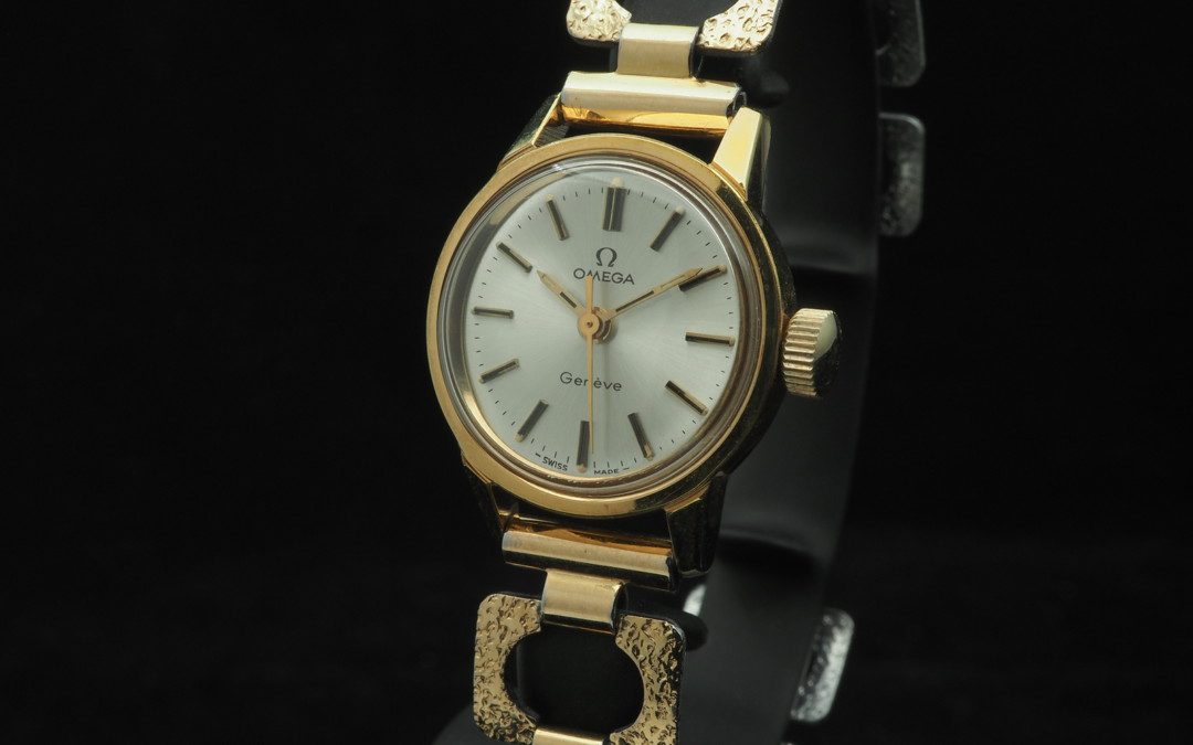 Omega-817 Omega Geneve vuodelta 1975