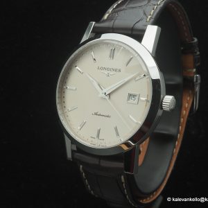 Longines-156 The Longines 1832