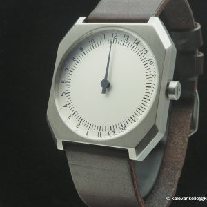 Slow-005 Swiss Made 24h yksiviisarinen rannekello